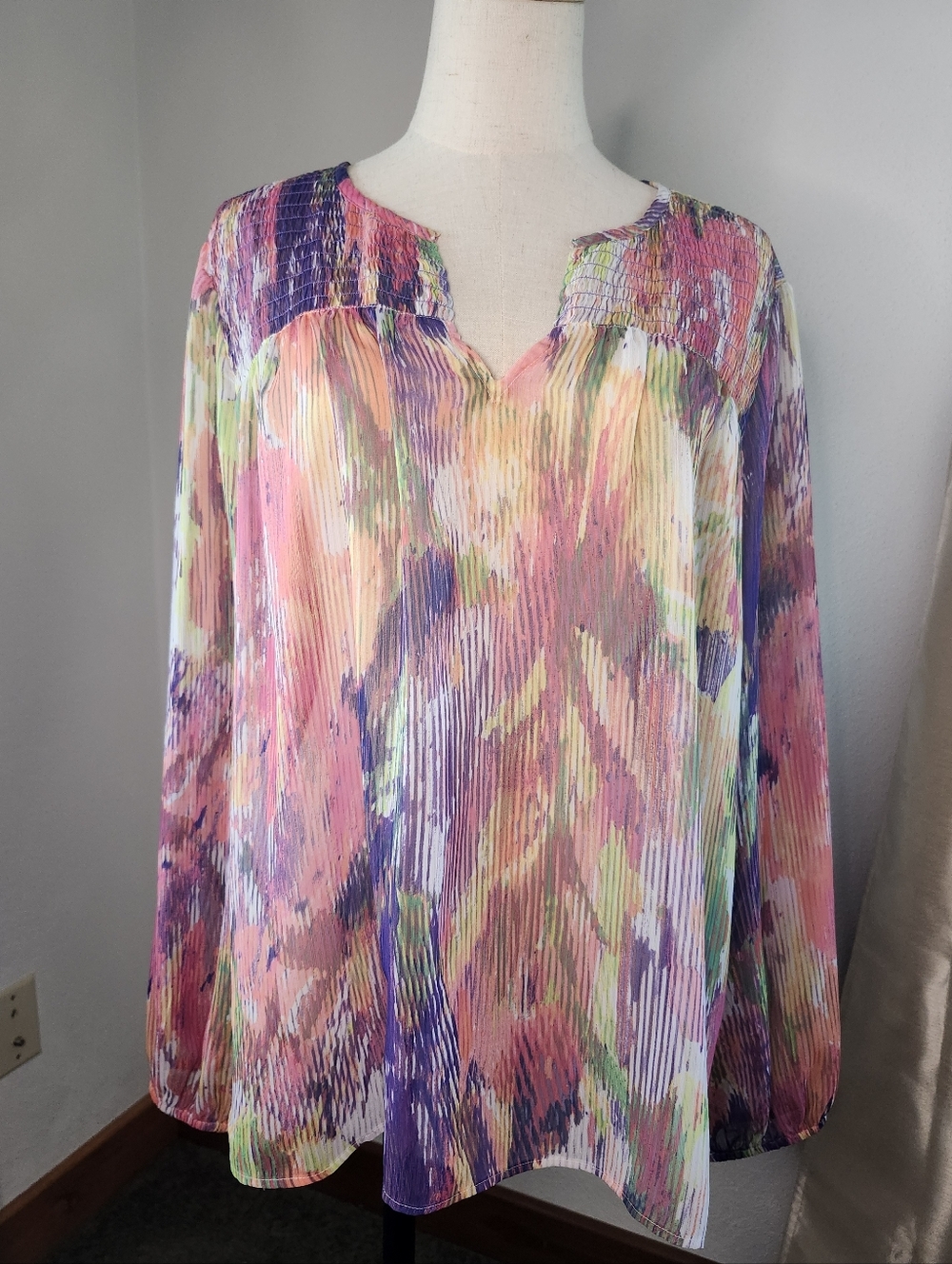 Chico’s Multicolor Abstract Print Blouse Size 3 (XL) Boho Smocked Yoke Top
